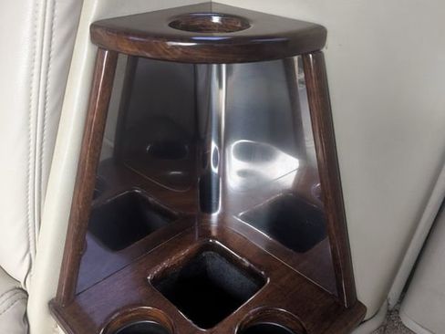 Used 1999 Lincoln Town Car Executive image 34