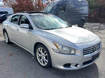 Used 2014 Nissan Maxima 3.5 SV w/ Premium Package