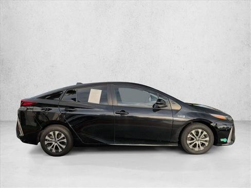 Used 2021 Toyota Prius Prime XLE w/ Carpet Mat Package (TMS) image 4