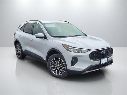 New 2025 Ford Escape SE