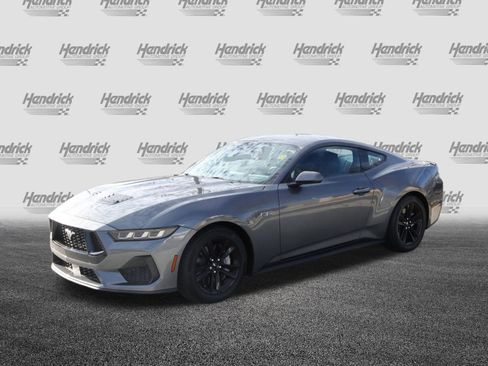 Used 2025 Ford Mustang GT image 5