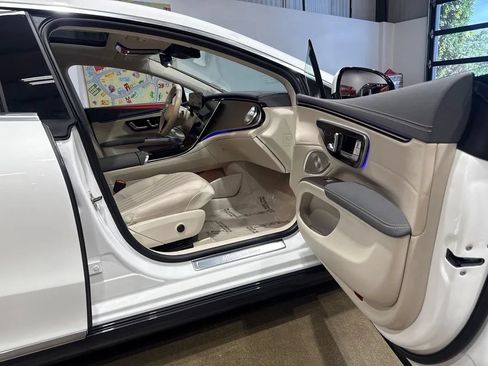 Used 2022 Mercedes-Benz EQS 450+ Sedan image 75