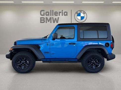 Used 2025 Jeep Wrangler Sport image 12