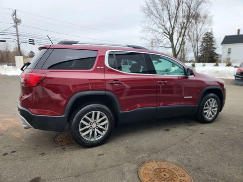 Used 2017 GMC Acadia SLE AWD/4WD image 17