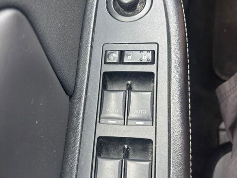 Used 2014 Chrysler 200 Limited w/ Sun/Sound Group image 15