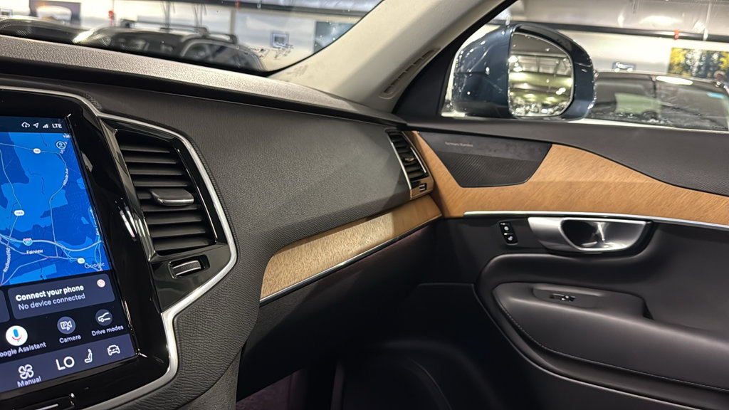 Certified 2024 Volvo XC90 B6 Plus w/ Protection Package Premier AWD/4WD image 19