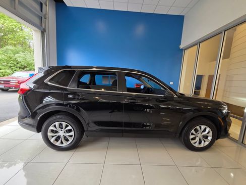 Certified 2025 Honda CR-V LX image 5