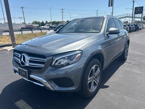 Used 2018 Mercedes-Benz GLC 300 4MATIC image 1