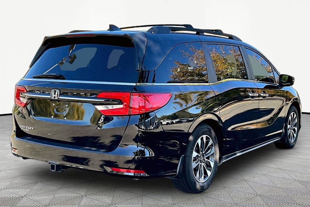 Used 2024 Honda Odyssey EX-L image 5
