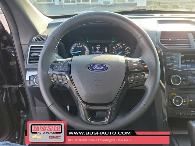Used 2017 Ford Explorer XLT AWD/4WD image 21