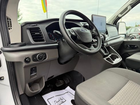 Used 2024 Ford Transit 350 XLT RWD image 20