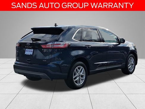 Used 2022 Ford Edge SEL w/ Convenience Package image 4