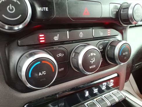 Used 2021 RAM 1500 Big Horn image 16