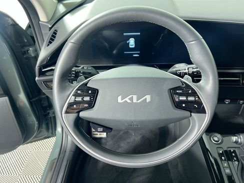 New 2025 Kia Niro Wave image 17