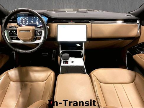 Used 2026 Land Rover Range Rover SE AWD/4WD image 7