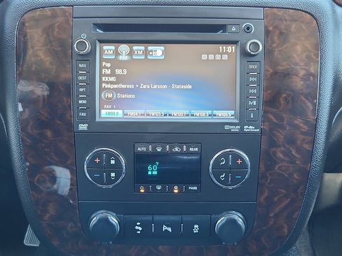 Used 2014 GMC Yukon Denali AWD/4WD image 26