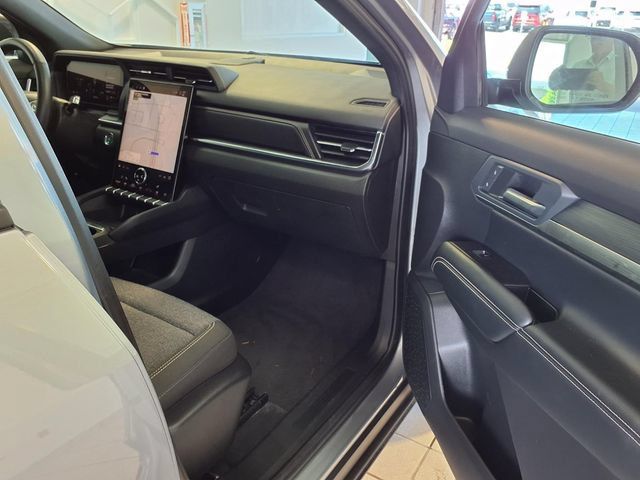 Used 2026 GMC Terrain Elevation FWD image 25