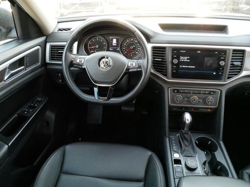 Used 2019 Volkswagen Atlas SE w/ Towing Package AWD/4WD image 9