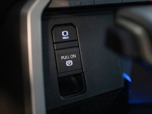 Used 2022 Toyota Tundra SR5 image 20