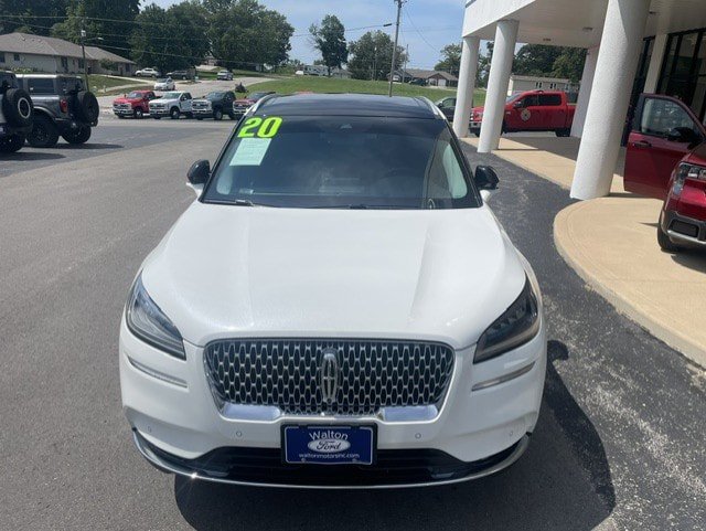 Used 2020 Lincoln Corsair Reserve w/ Equipment Group 201A AWD/4WD image 3