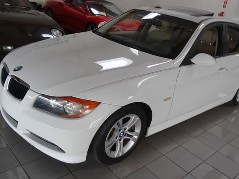 Used 2008 BMW 328i I image 2