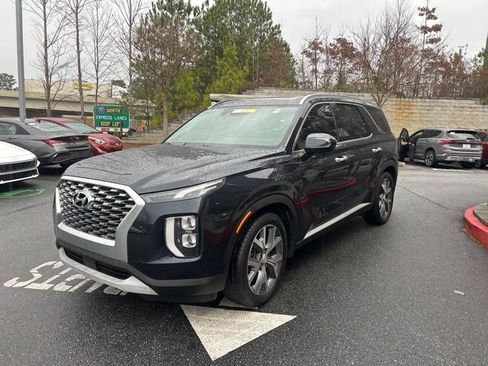 Used 2020 Hyundai Palisade SEL w/ Convenience Package image 3