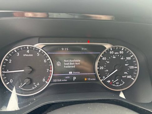 Used 2022 Nissan Pathfinder Platinum w/ Cargo Package AWD/4WD image 16