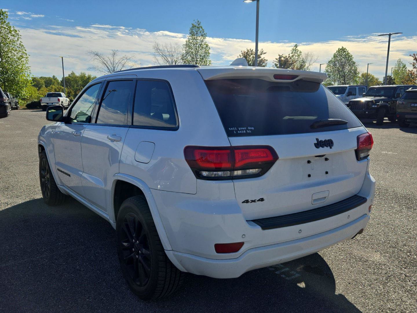Used 2020 Jeep Grand Cherokee Altitude AWD/4WD image 5