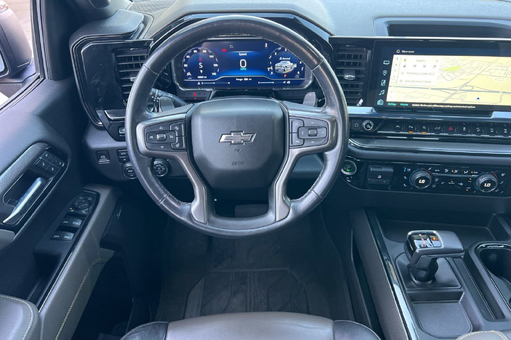 Used 2022 Chevrolet Silverado 1500 ZR2 w/ Technology Package AWD/4WD image 17