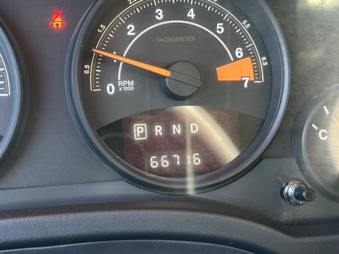 Used 2017 Jeep Patriot Sport w/ Power Value Group FWD image 23