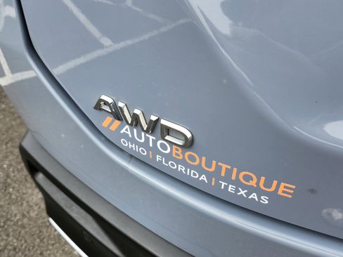 Used 2024 Honda Pilot Touring image 26