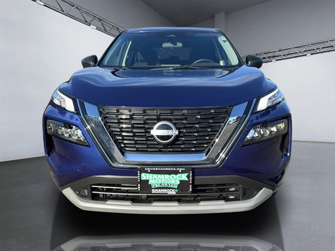 Used 2023 Nissan Rogue S AWD/4WD image 9