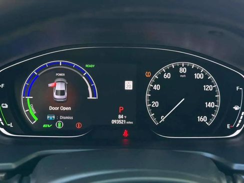 Used 2019 Honda Accord Touring image 12