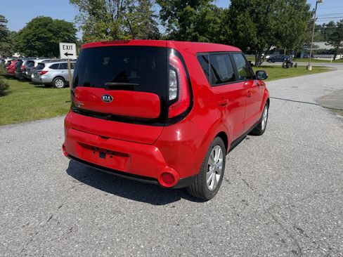 Used 2016 Kia Soul ! w/ Premium Package FWD image 5
