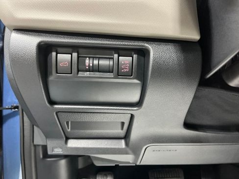 Used 2025 Subaru Forester Limited w/ Popular Package #1 AWD/4WD image 14
