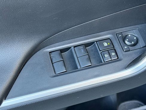 Used 2020 Toyota RAV4 TRD Off-Road w/ TRD Off-Road Weather Package AWD/4WD image 12