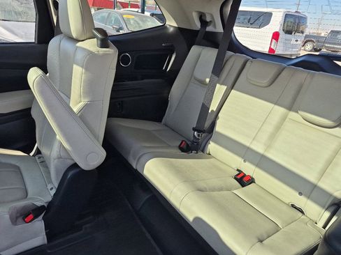 Used 2023 Subaru Ascent Limited w/ Technology Package image 13