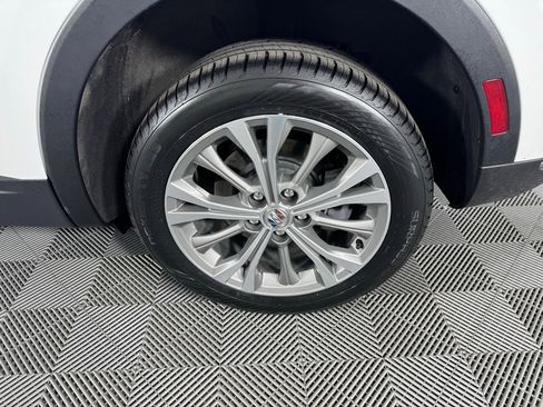 Used 2022 Buick Envision Preferred image 34