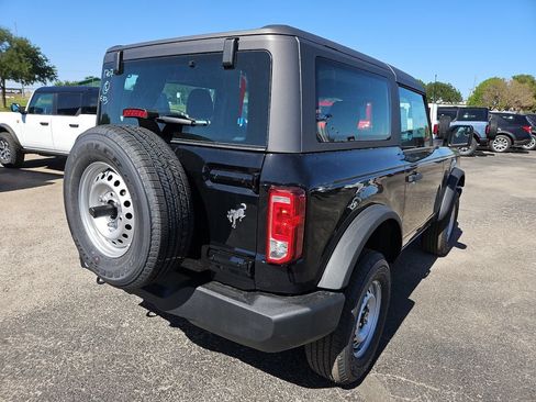 New 2026 Ford Bronco 2-Door AWD/4WD image 11