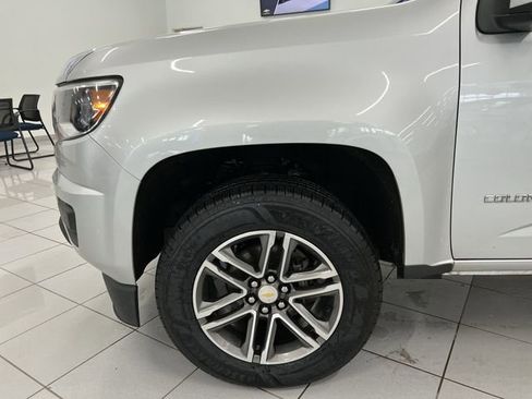 Used 2020 Chevrolet Colorado W/T w/ Custom Special Edition image 33