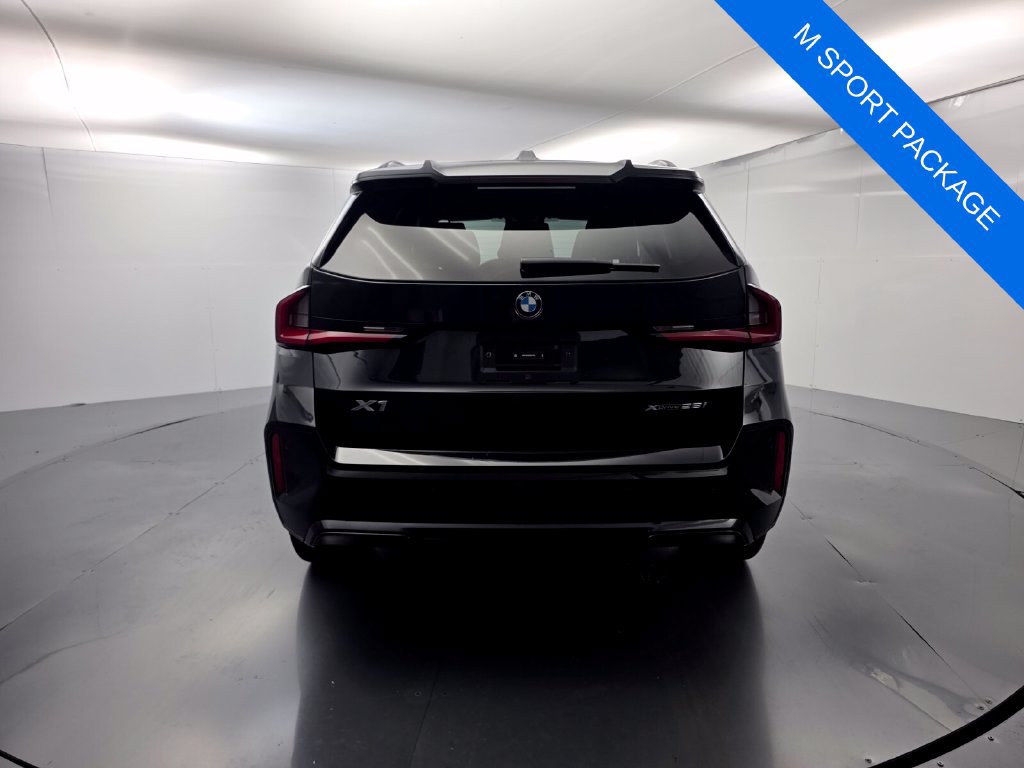 Certified 2025 BMW X1 xDrive28i w/ M Sport Package AWD/4WD image 5