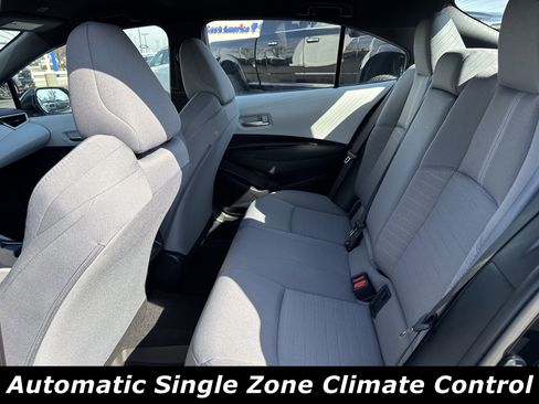 Used 2026 Toyota Corolla SE image 5