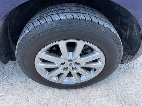 Used 2011 Ford Edge SEL w/ 202A Rapid Spec Order Code AWD/4WD image 11