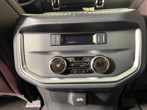 Used 2026 Ford Expedition Max Platinum w/ Platinum Ultimate Package AWD/4WD image 30