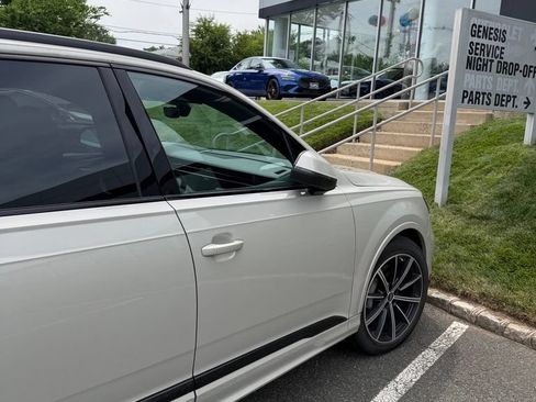 Used 2023 Audi Q7 3.0T Prestige AWD/4WD image 6