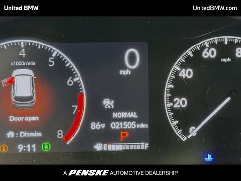 Used 2025 Honda Pilot Touring image 7