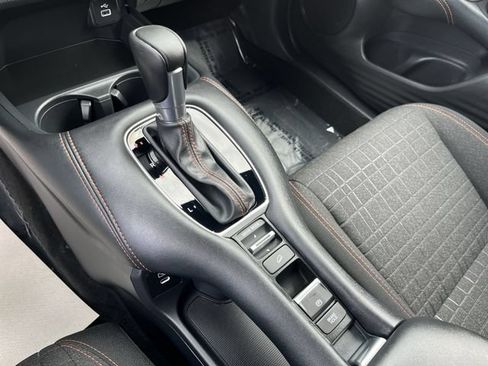 Used 2025 Honda HR-V Sport image 22