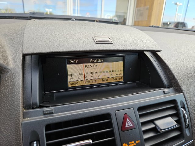 Used 2011 Mercedes-Benz C 300 4MATIC Sedan image 23