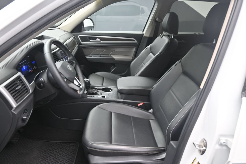Used 2022 Volkswagen Atlas SE FWD image 18