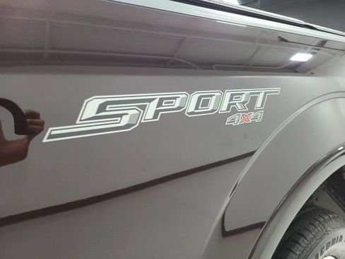 Used 2020 Ford F150 XLT w/ Equipment Group 302A Luxury AWD/4WD image 9